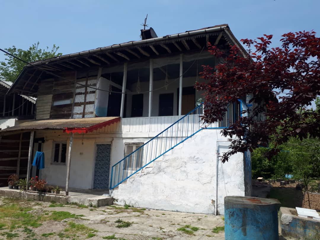 فروش ویلای 10 سال ساخت و خانه قدیمی در آستانه اشرفیه