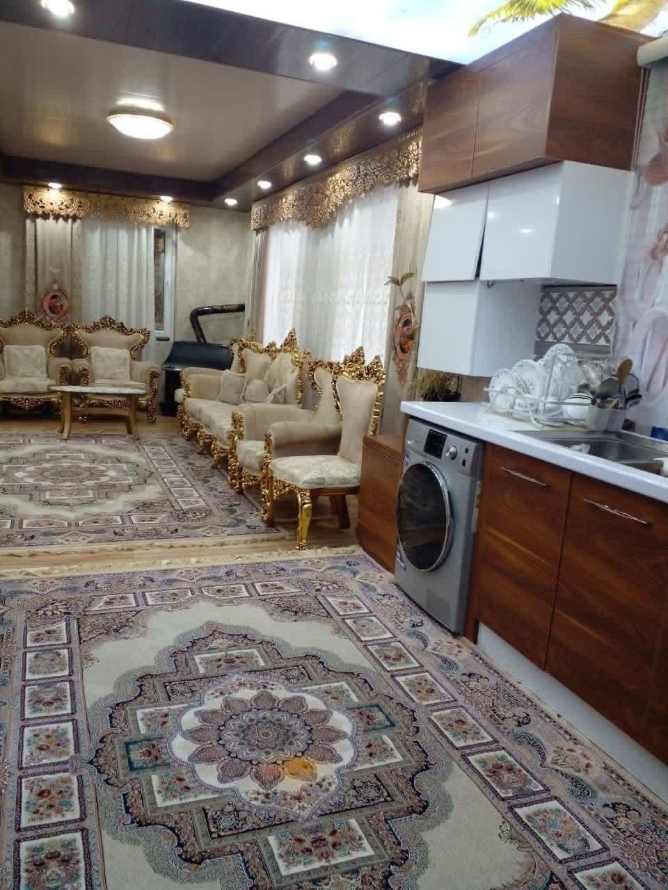 فروش خانه ویلایی شیک و فول بازسازی شده با قیمت استثنایی در لاهیجان